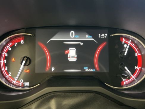 Used 2025 Toyota RAV4 LE FWD image 17