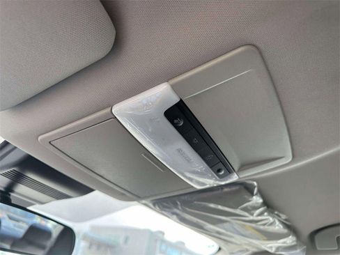 New 2025 Nissan Altima 2.5 SR image 29