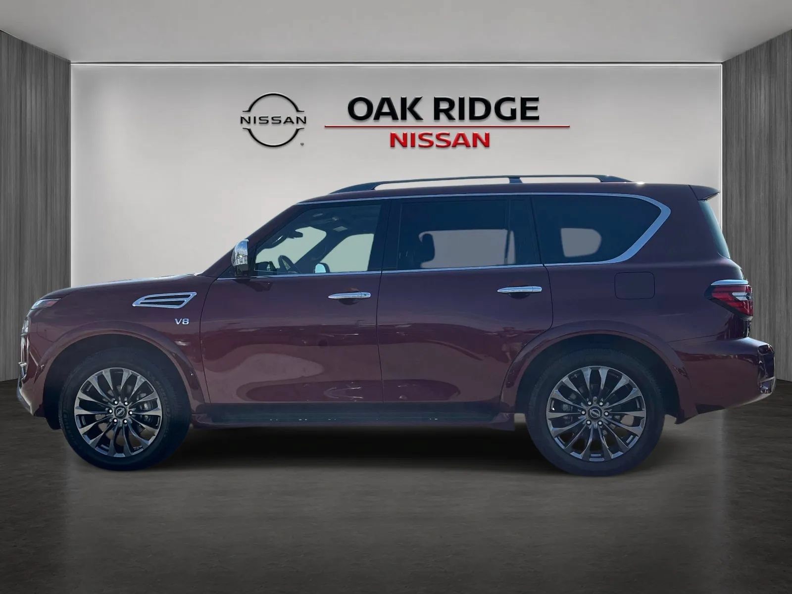 Used 2021 Nissan Armada Platinum w/ Captain's Chairs Package RWD image 6