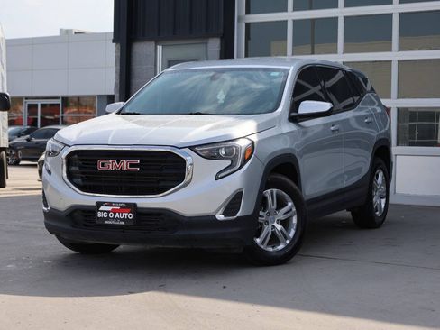 Used 2019 GMC Terrain SLE FWD image 3