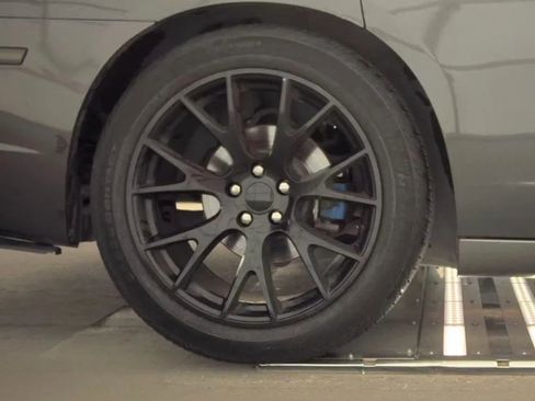 Used 2014 Dodge Charger R/T RWD image 7