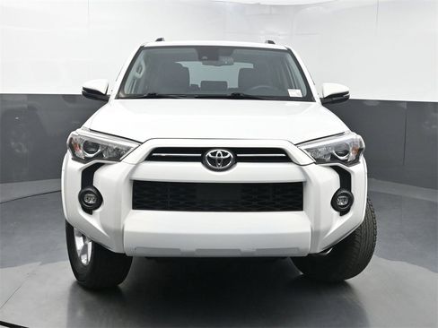 Used 2021 Toyota 4Runner SR5 Premium image 39