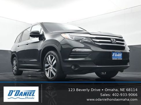 Used 2017 Honda Pilot Elite image 14