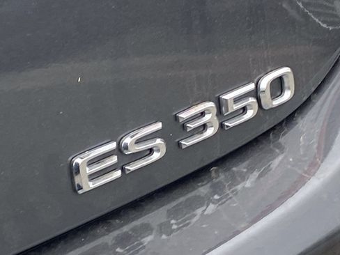 Used 2025 Lexus ES 350 w/ Accessory Package (Z2) FWD image 5