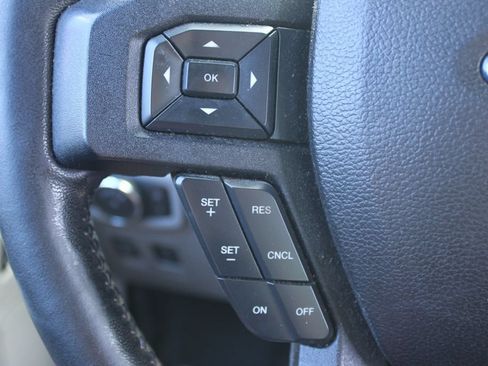 Used 2017 Ford F150 XLT w/ Equipment Group 302A Luxury RWD image 37