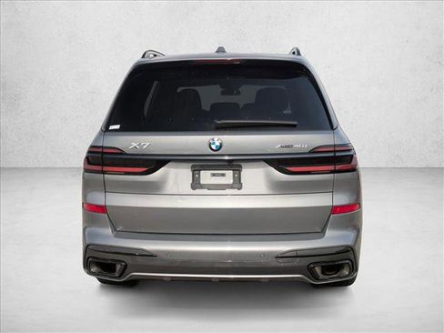Used 2026 BMW X7 xDrive40i image 6