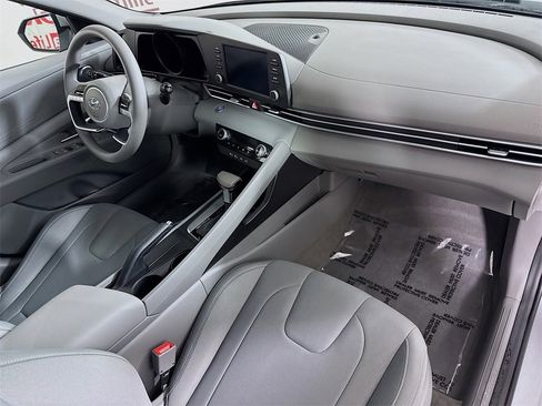 Certified 2023 Hyundai Elantra SEL w/ Cargo Package image 30