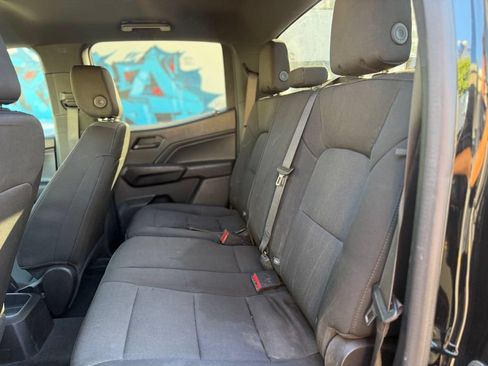 Used 2023 Chevrolet Colorado W/T RWD image 15