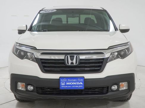Used 2019 Honda Ridgeline RTL-T image 3