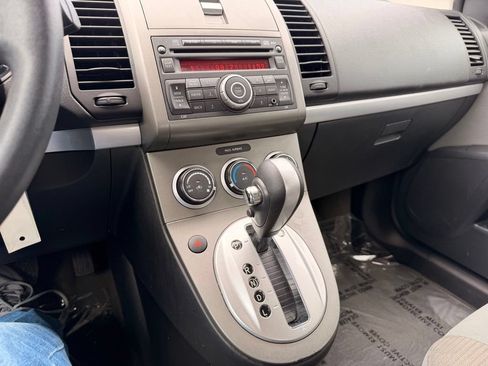 Used 2012 Nissan Sentra 2.0 SR FWD image 22