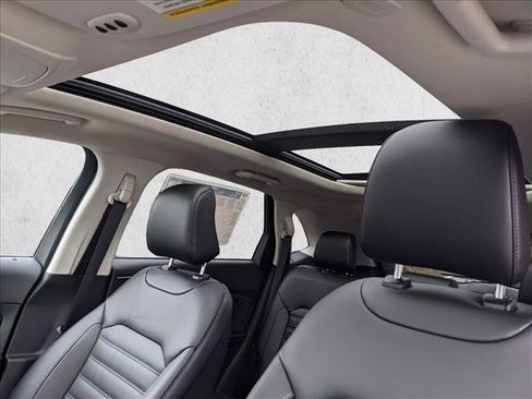 Certified 2022 Ford Edge SEL w/ Convenience Package AWD/4WD image 14