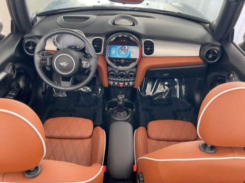 Used 2023 MINI Cooper S image 15