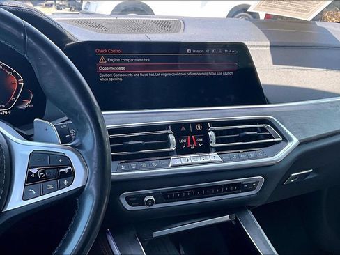 Used 2021 BMW X5 sDrive40i w/ M Sport Package RWD image 6