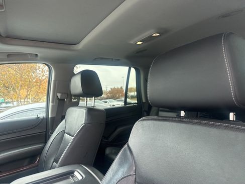 Used 2018 GMC Yukon SLT image 9