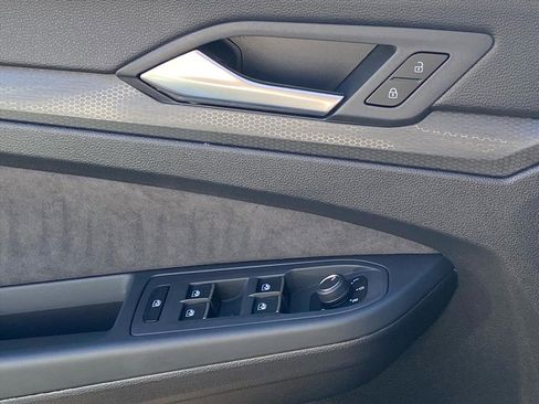 Certified 2024 Volkswagen GTI S image 18