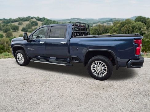 Used 2020 Chevrolet Silverado 2500 High Country w/ Z71 Off-Road Package AWD/4WD image 7