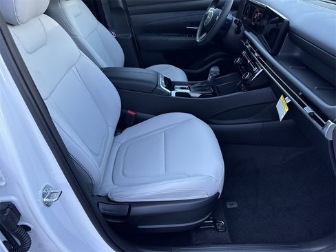 New 2026 Hyundai Santa Cruz SEL image 13
