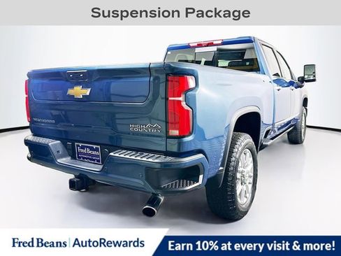 Used 2025 Chevrolet Silverado 2500 High Country w/ Technology Package image 7