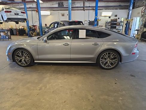 Used 2017 Audi A7 3.0T Prestige w/ Prestige Package AWD/4WD image 2