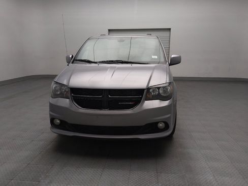 Used 2020 Dodge Grand Caravan SE image 15