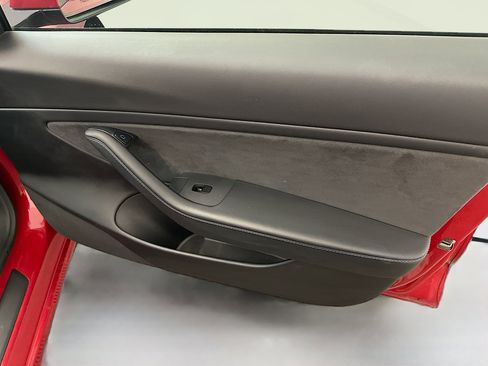 Used 2021 Tesla Model 3 Long Range AWD/4WD image 35