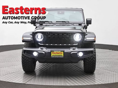 Used 2025 Jeep Wrangler Unlimited Sport S 4xe AWD/4WD image 2
