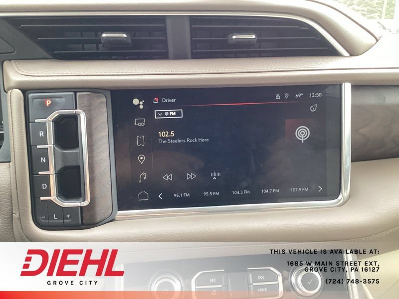Certified 2022 GMC Yukon Denali w/ Denali Premium Package AWD/4WD image 43