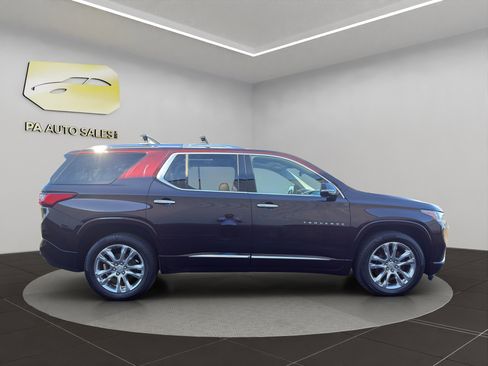 Used 2020 Chevrolet Traverse High Country w/ LPO, Floor Liner Package image 8