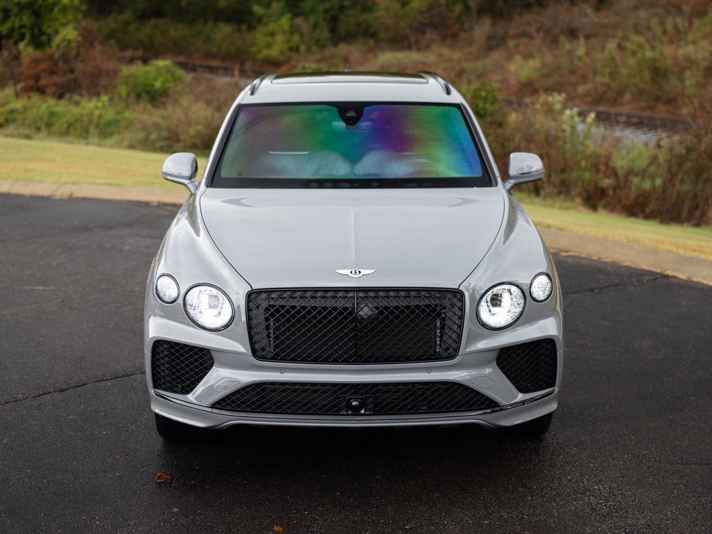 Used 2024 Bentley Bentayga Extended Wheelbase AWD/4WD image 15
