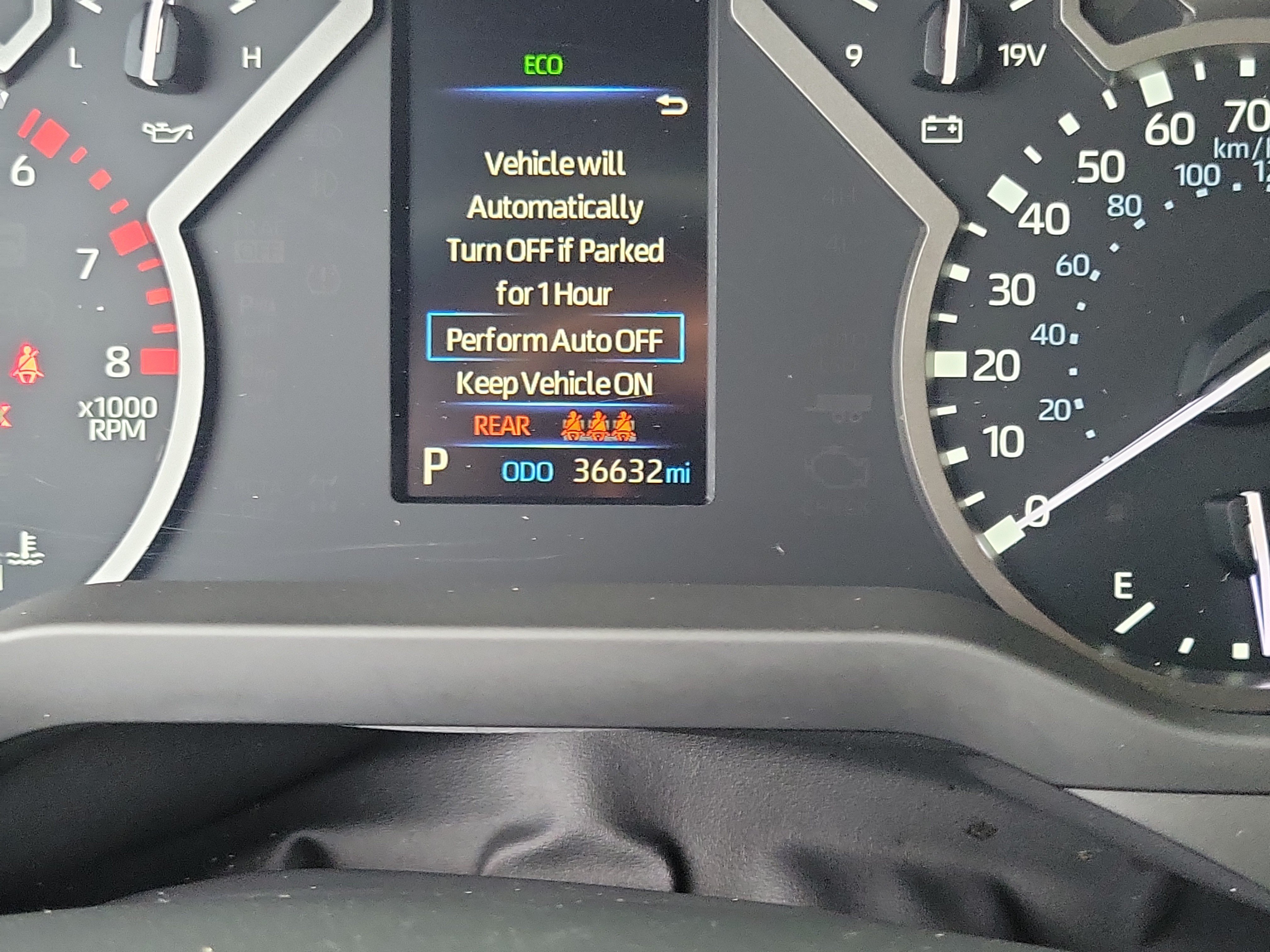 Used 2023 Toyota Tundra SR5 w/ SR5 Convenience Package AWD/4WD image 25