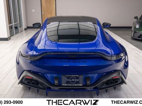 Used 2023 Aston Martin V8 Vantage Coupe RWD image 18