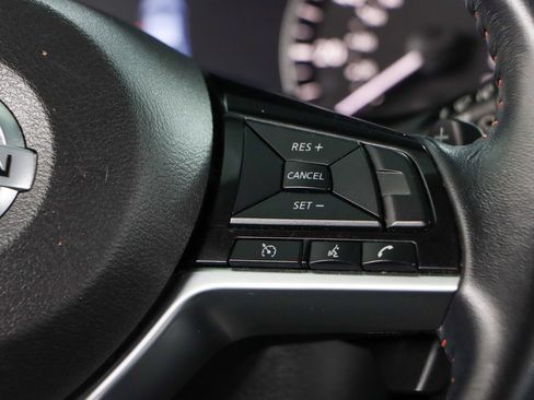 Used 2021 Nissan Altima 2.5 SR FWD image 14