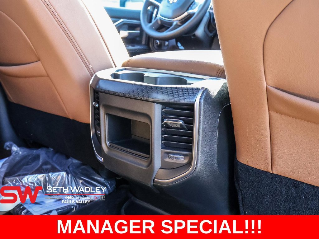 New 2025 RAM 2500 Big Horn AWD/4WD image 33