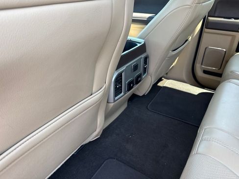 Used 2018 Ford F150 Lariat RWD image 13