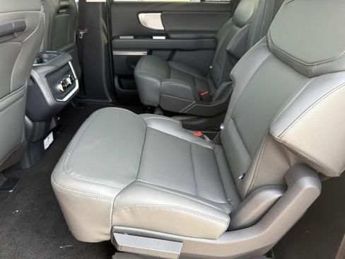 New 2027 Ford Expedition Max Active RWD image 25