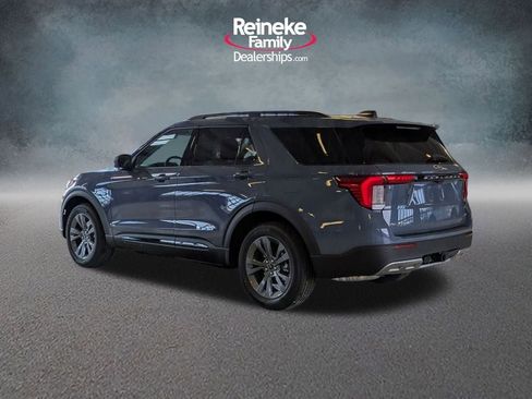 New 2026 Ford Explorer Active w/ Active Comfort Package image 8