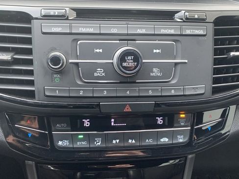 Used 2016 Honda Accord Sport image 11