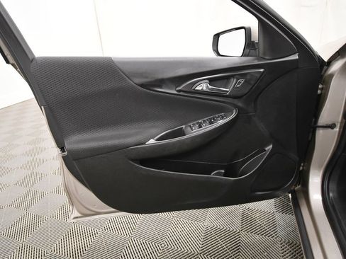 Used 2024 Chevrolet Malibu LT FWD image 13
