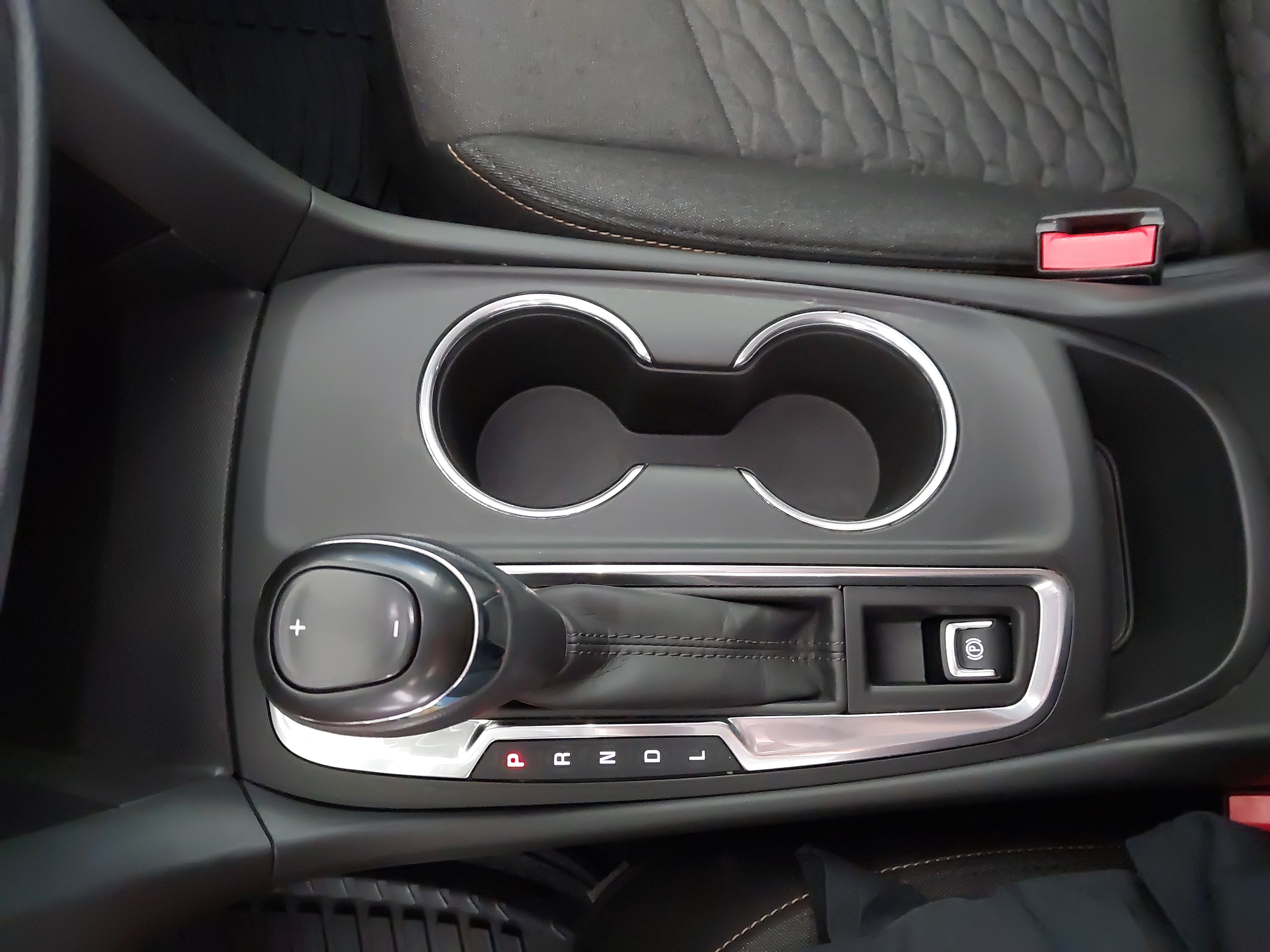 Used 2019 Chevrolet Equinox LT FWD image 21