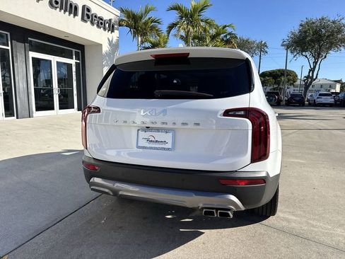 Used 2022 Kia Telluride S image 26
