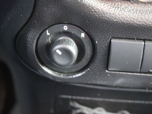 Used 2011 Jeep Wrangler Sport image 30