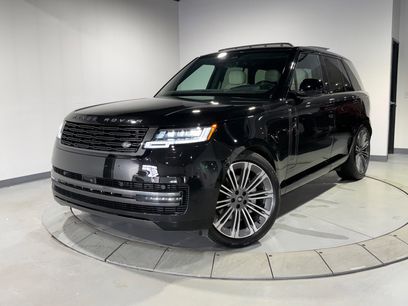 Used 2025 Land Rover Range Rover SE