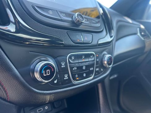 Used 2022 Chevrolet Equinox RS w/ RS Plus Package AWD/4WD image 11