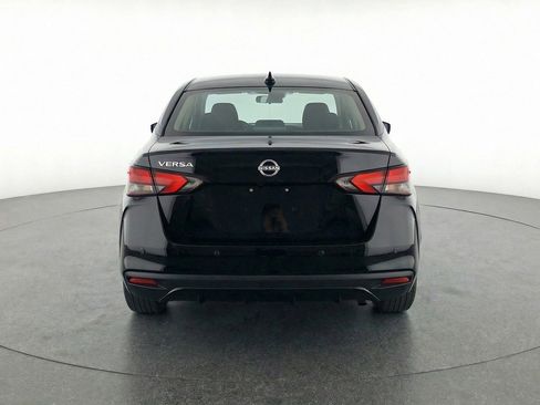 Used 2025 Nissan Versa SV image 7