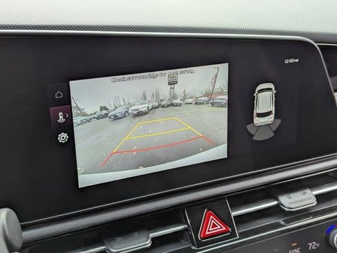 Used 2023 Kia Niro EX image 20