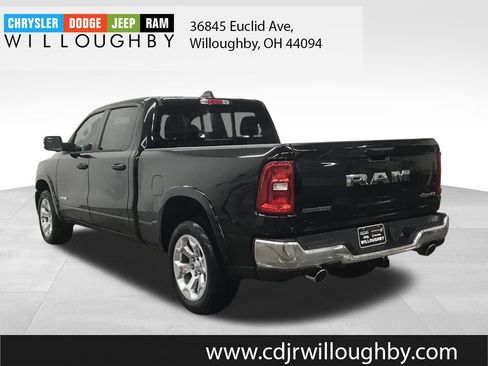 New 2026 RAM 1500 4x4 Crew Cab image 6