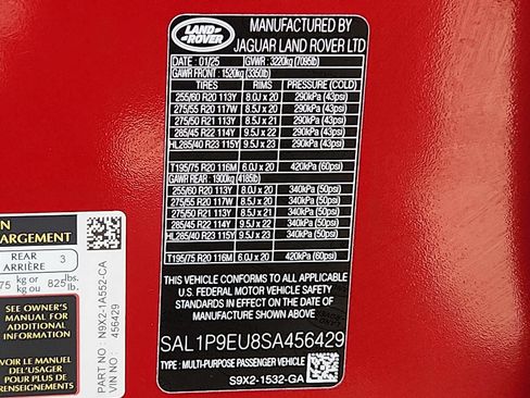Used 2025 Land Rover Range Rover Sport SE AWD/4WD image 26