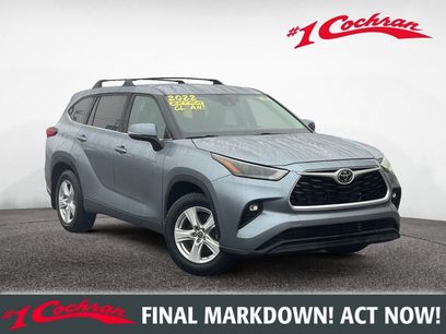 Used 2022 Toyota Highlander LE