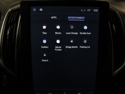 Used 2022 Ford Edge SEL image 3