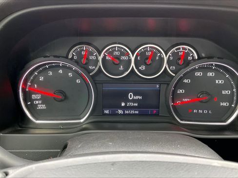 Used 2020 Chevrolet Silverado 1500 LT image 24